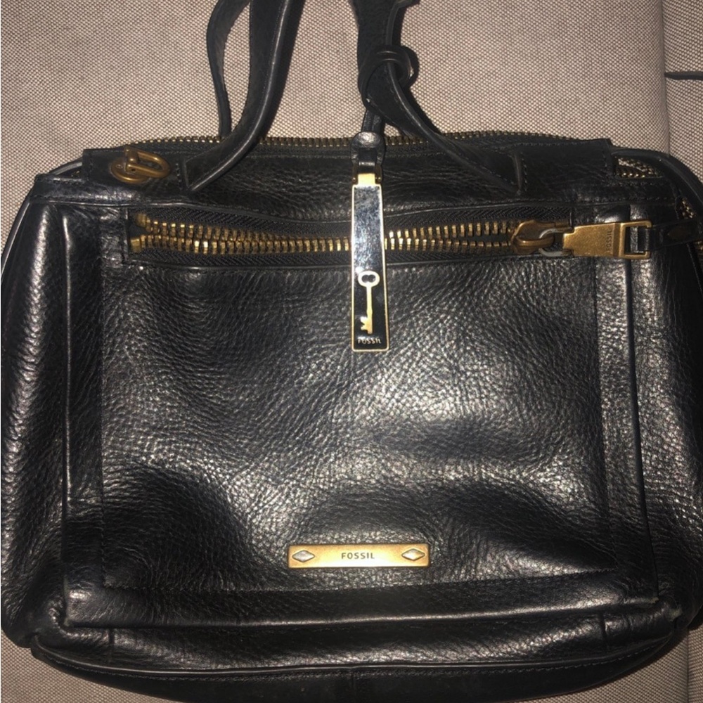 Vintage Black Leather Fossil Satchel.